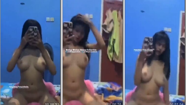 ABG Baju Barbie Rekam Tete Besar Depan Cermin